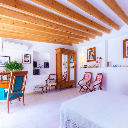 Holiday home Murons *